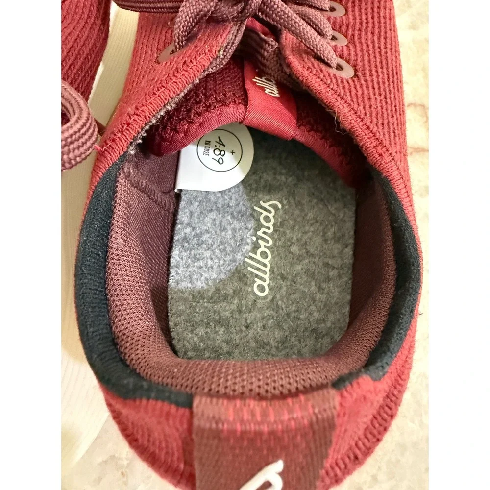 Allbirds Tree Runner Go Burgundy Women's Sneakers A10967 Size 10